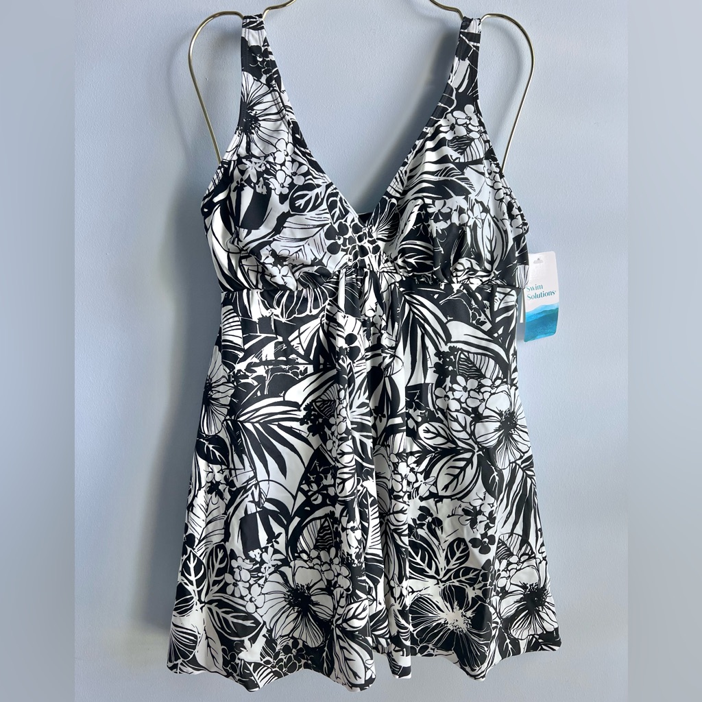 Swim Solutions Women's Floral-Print Flyaway Swim Dress Size 12
